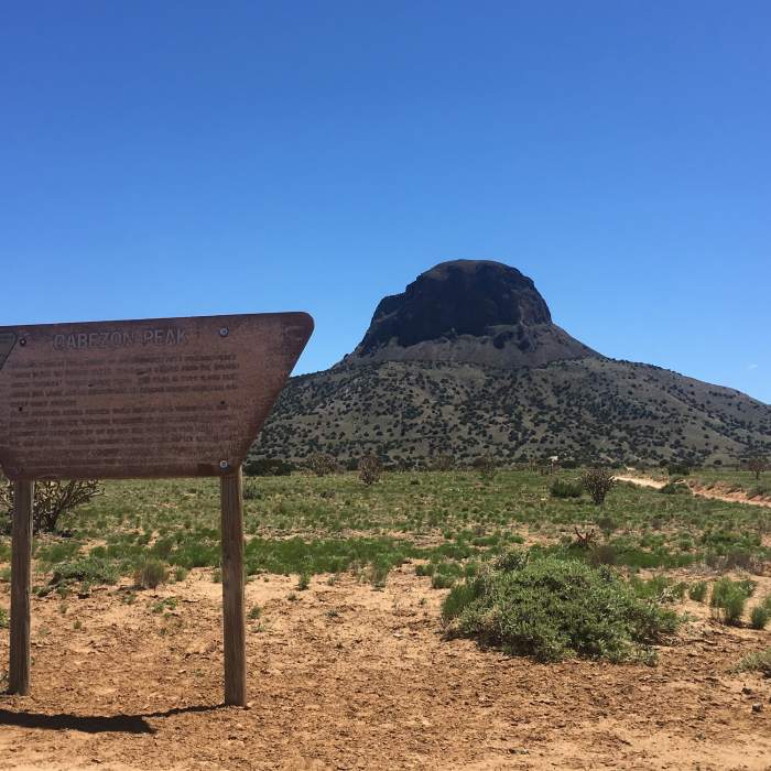 Near Cabezon Peak Out and Back