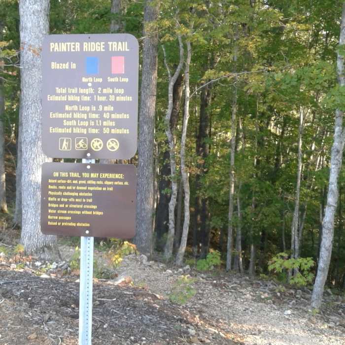 Trailhead at Bluff Top Near Painter Ridge Trail - South Loop