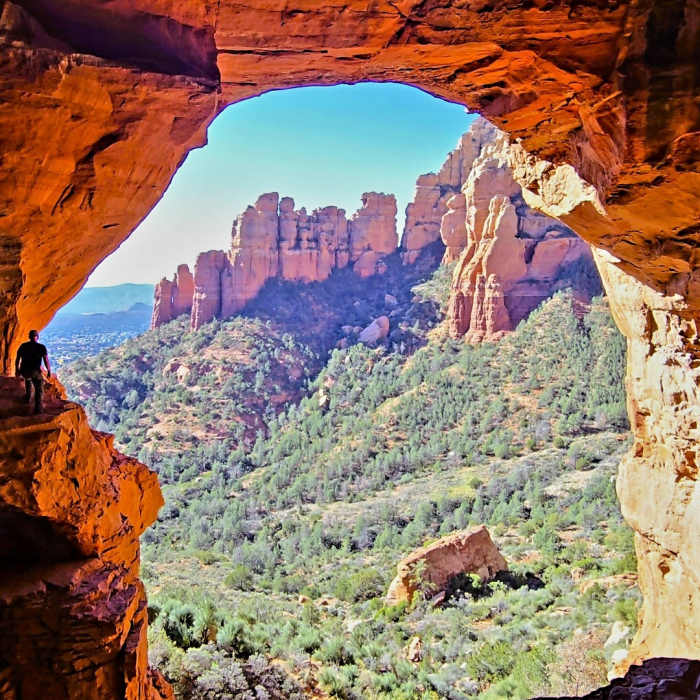 Near Keyhole Cave via Teacup Trail