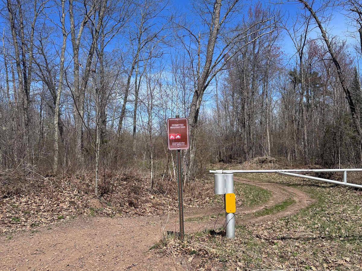 Dog Sled Drive trail photo