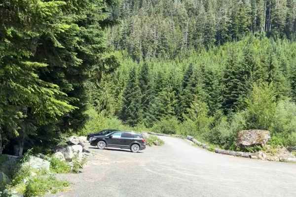 Triple peak trail head