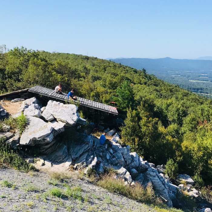 Near Tuscarora Trail Section 7: Cowan's Gap State Park to PA 16