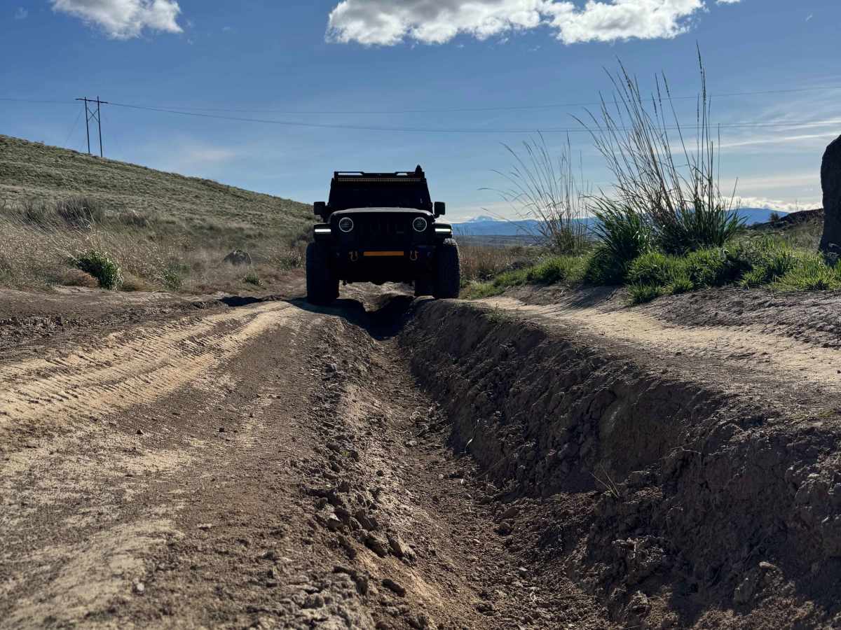 Roza Creek Road photo 2