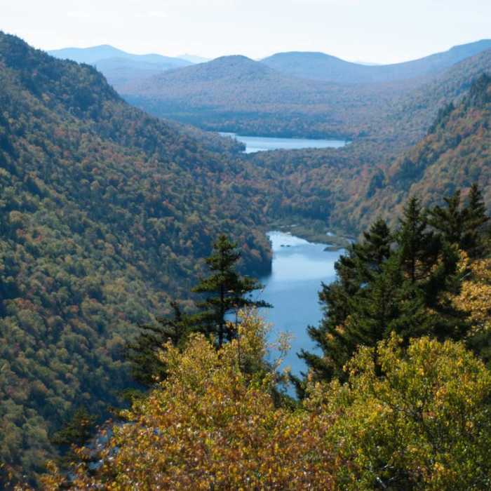 Near Indian Head + Fishhawk Cliffs Near Indian Head + Fishhawk Cliffs