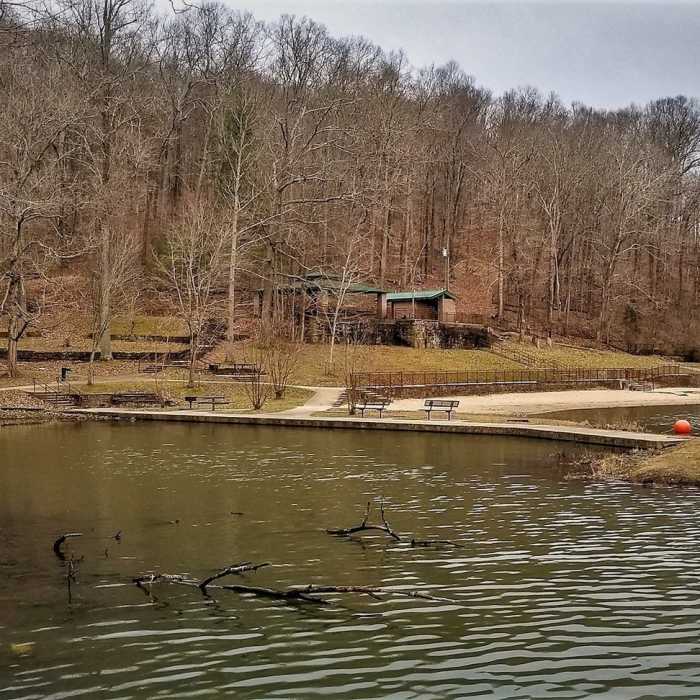 Pounds Hollow Beach. Near Rim Rock/Pounds Hollow Out and Back