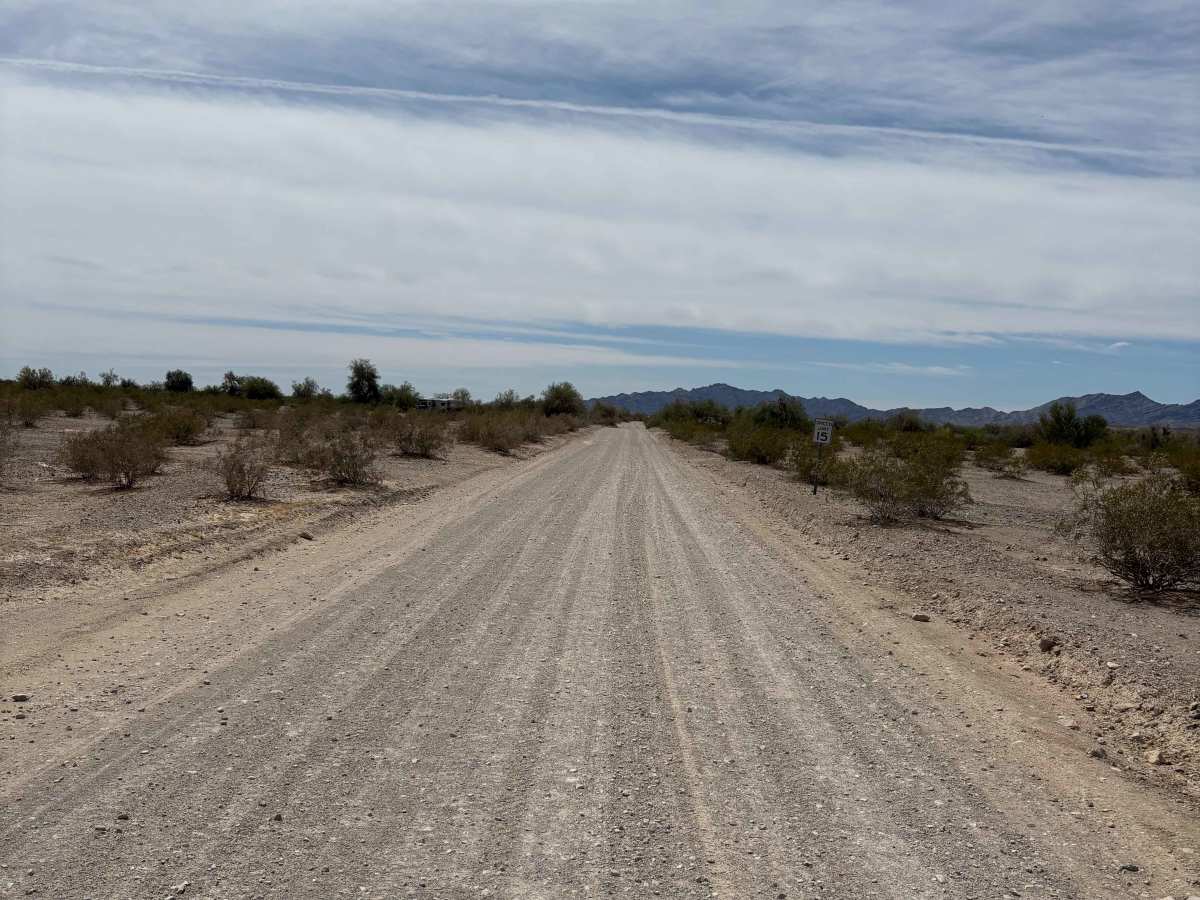 Old Yuma Road North photo 3