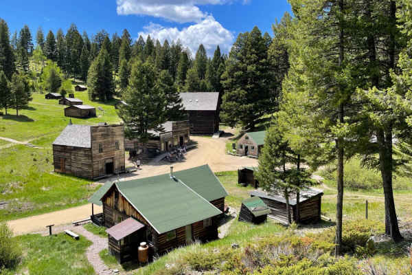 Garnet Ghost Town