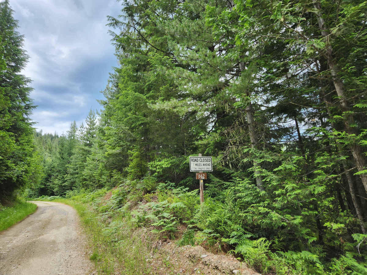 Hughes Lookout photo 2