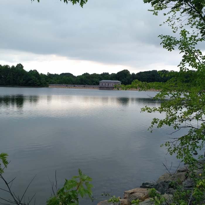 Silver Lake Reservoir Near The Silver Trail