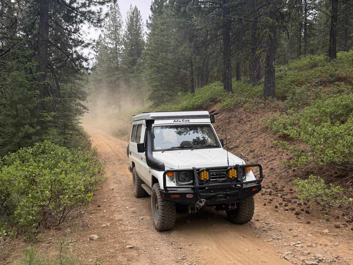 Swede Ridge Road trail photo