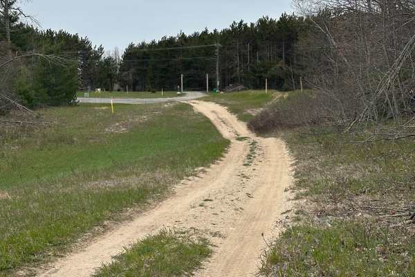 Pipeline Track