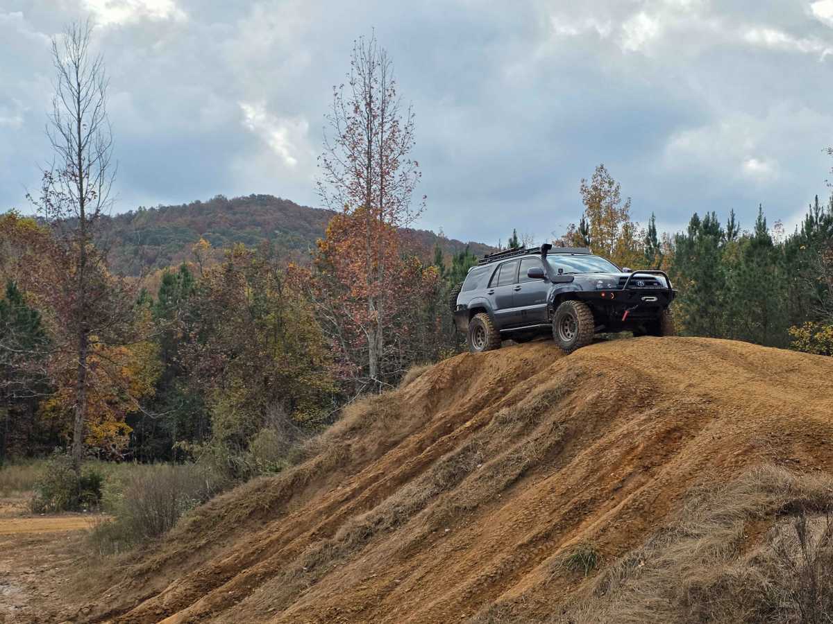 Silo Speedway trail photo