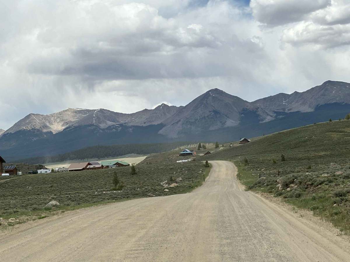 Taylor River Road photo 2