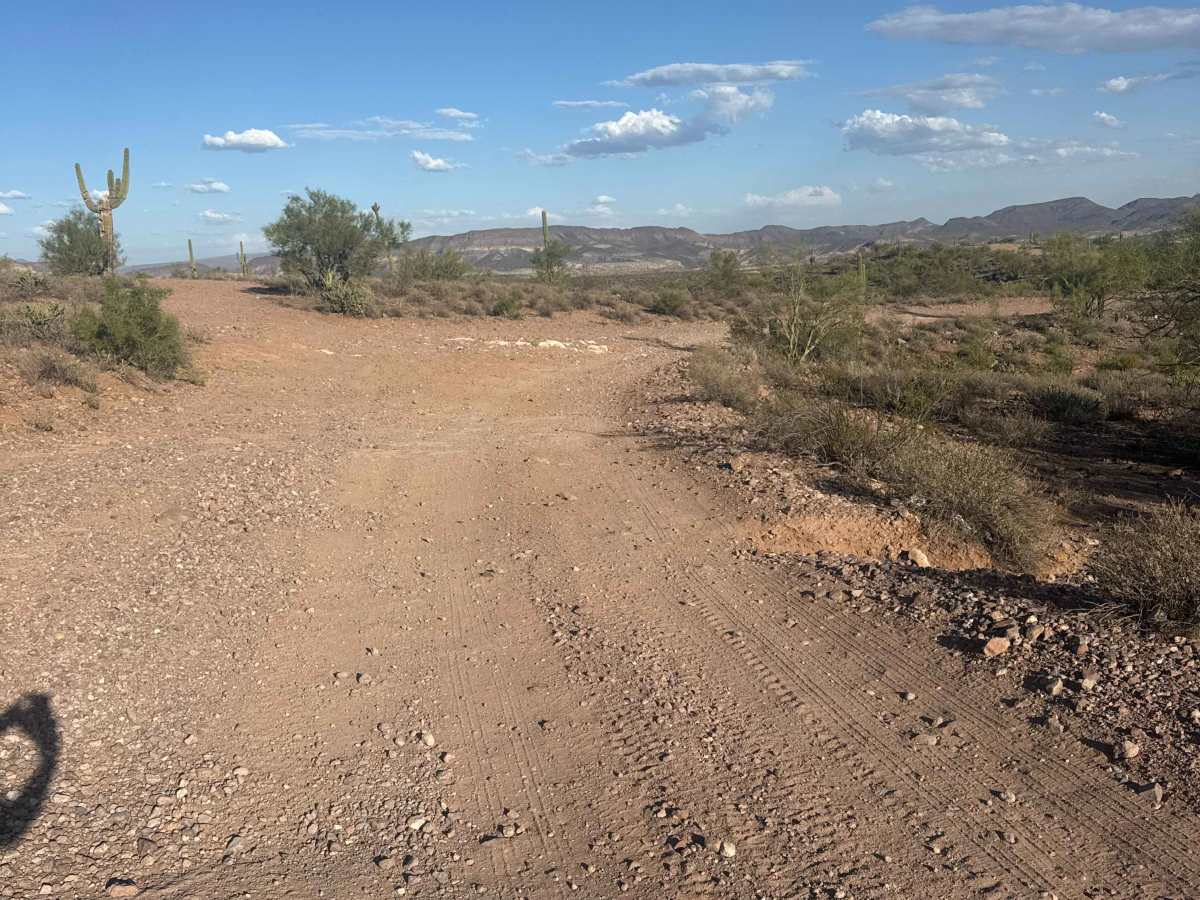 28002 trail photo