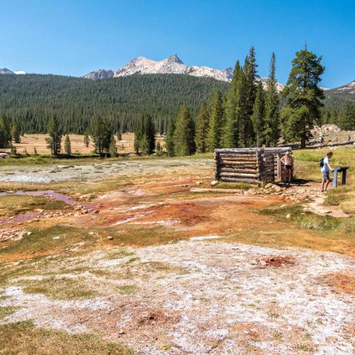 Near Tuolumne Meadows to Glen Aulin High Sierra Camp