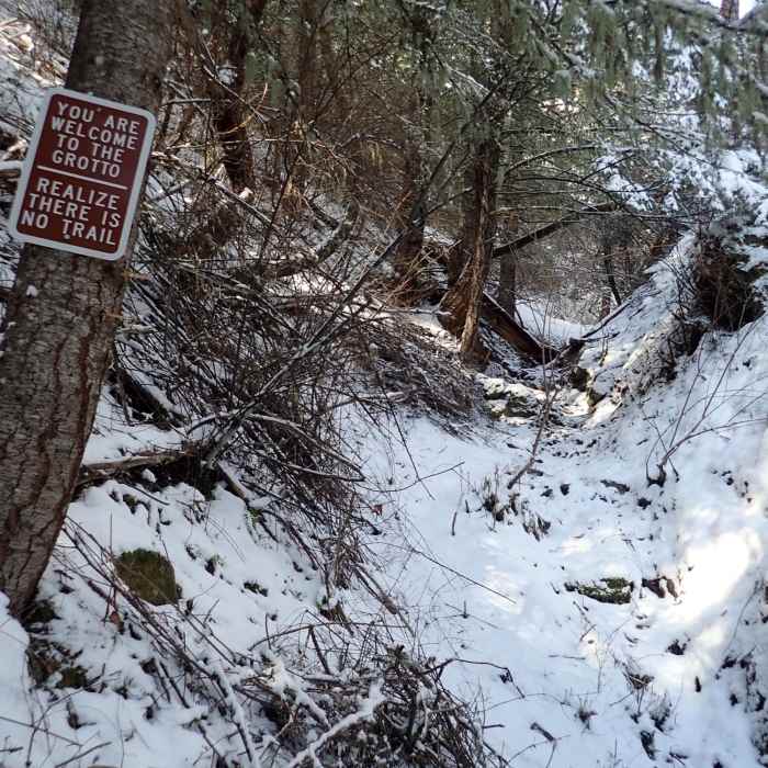 Near The Grotto Trail