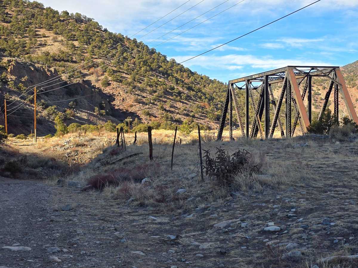 Lower Badger Creek photo 3
