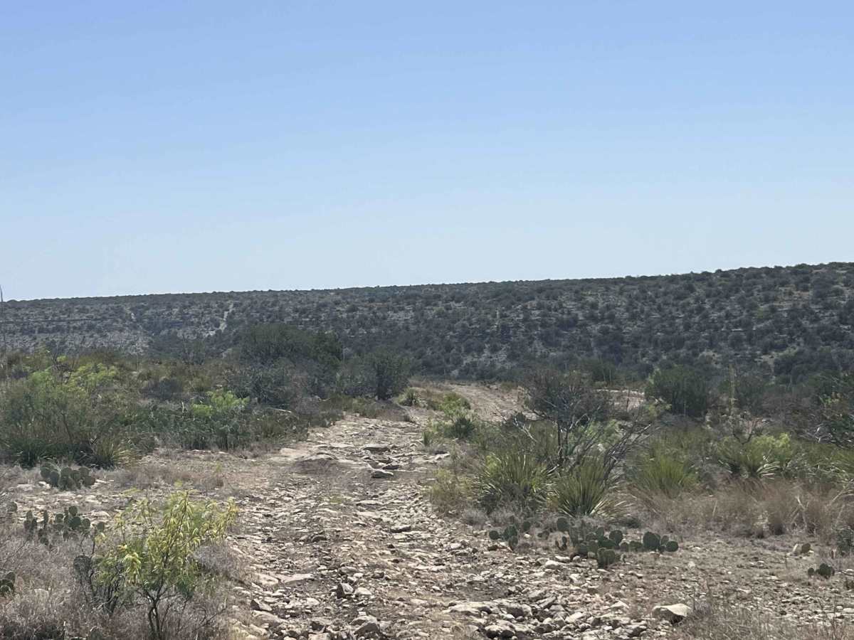 Southwest Rim - V1 photo 6