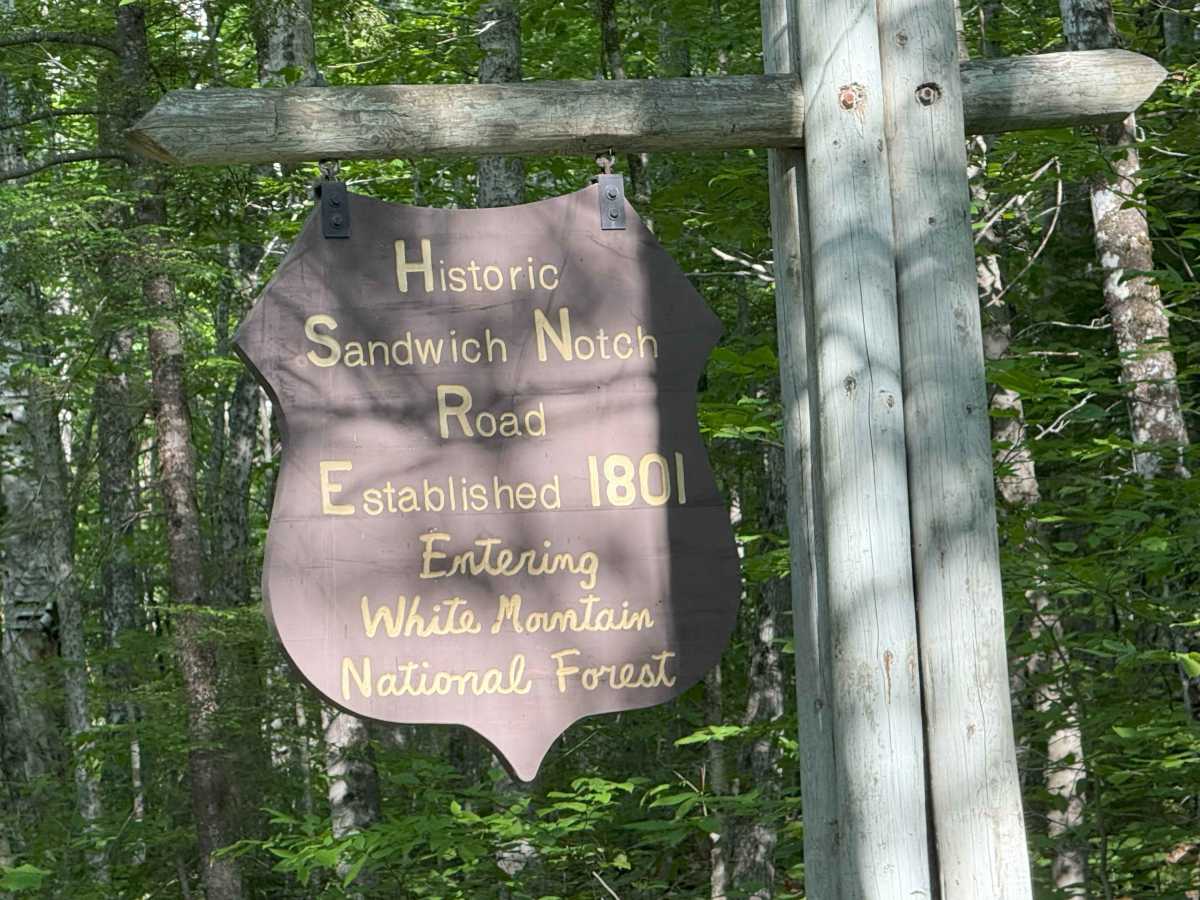 Sandwich Notch Road trail photo