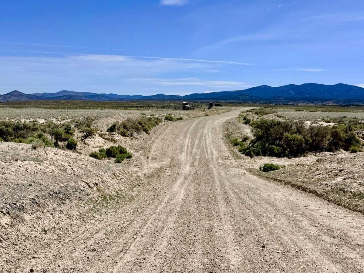 North Antelope Valley Road trail photo