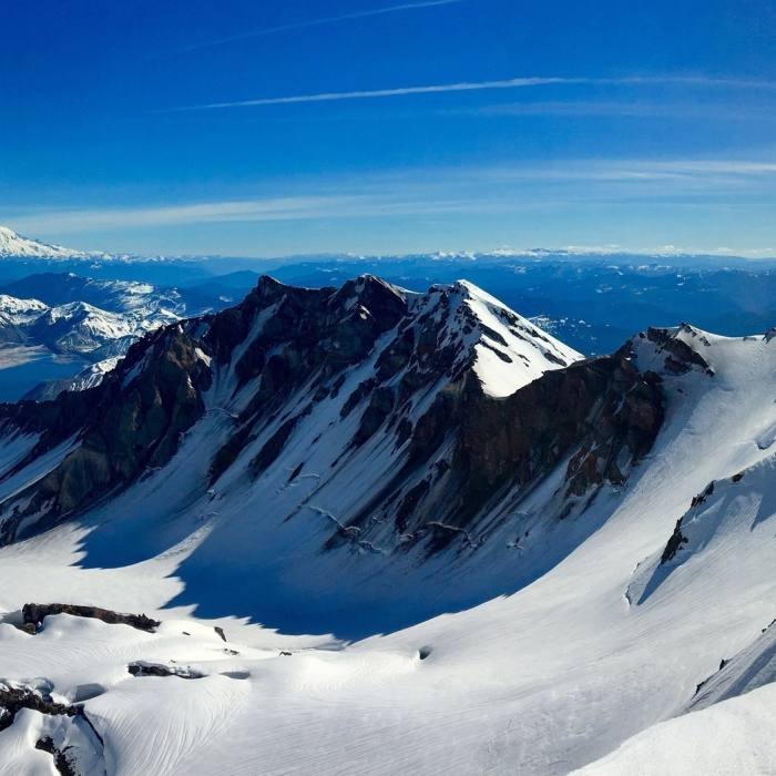 Near Mount St. Helens Summer Climbing Route: Monitor Ridge