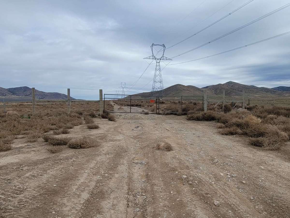 Twelve Mile Pass Road photo 6