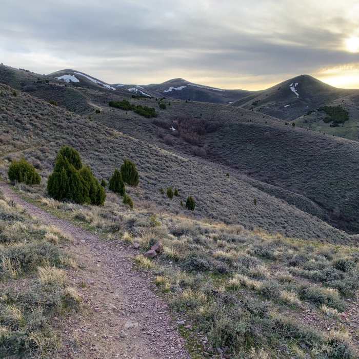 Watching the sunset on switchback in the early spring. Near Switchback