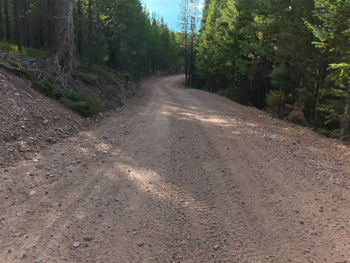 Kings Canyon Road photo 2