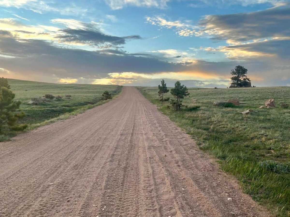 Caretakers trail photo