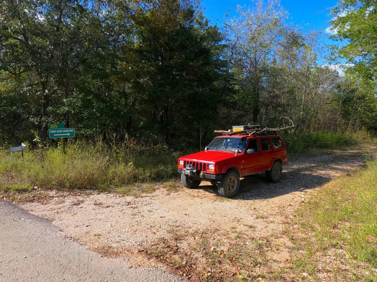 Taum Sauk Cemetery - RCR 205 trail photo