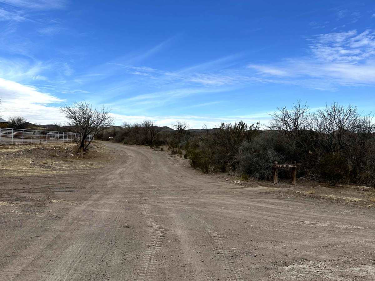 Javelin Road Connection trail photo