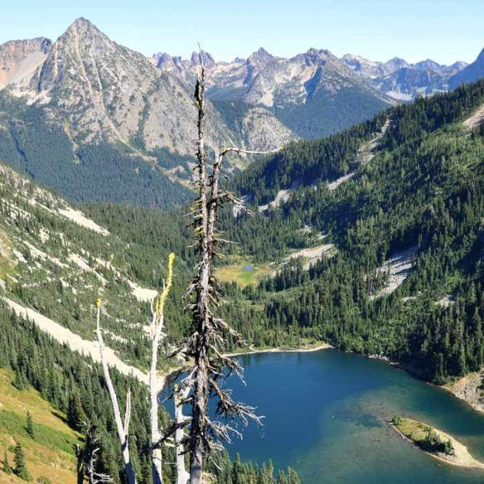 Near Lake Ann via Maple Pass Loop
