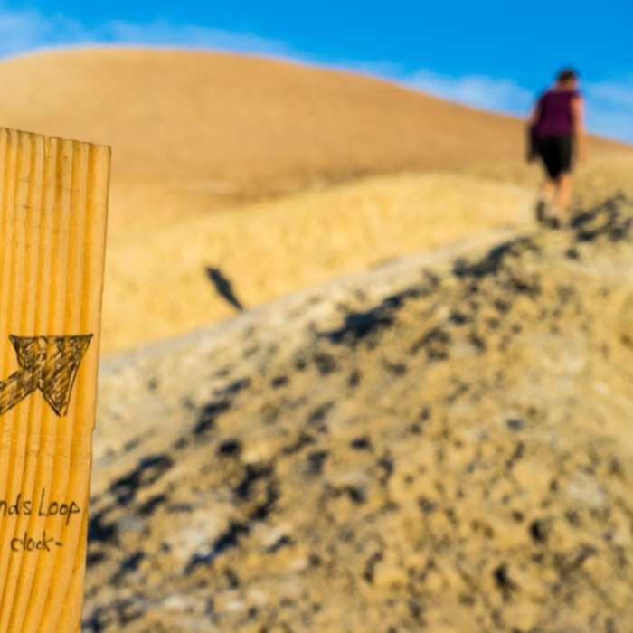Near Badlands Loop Hike