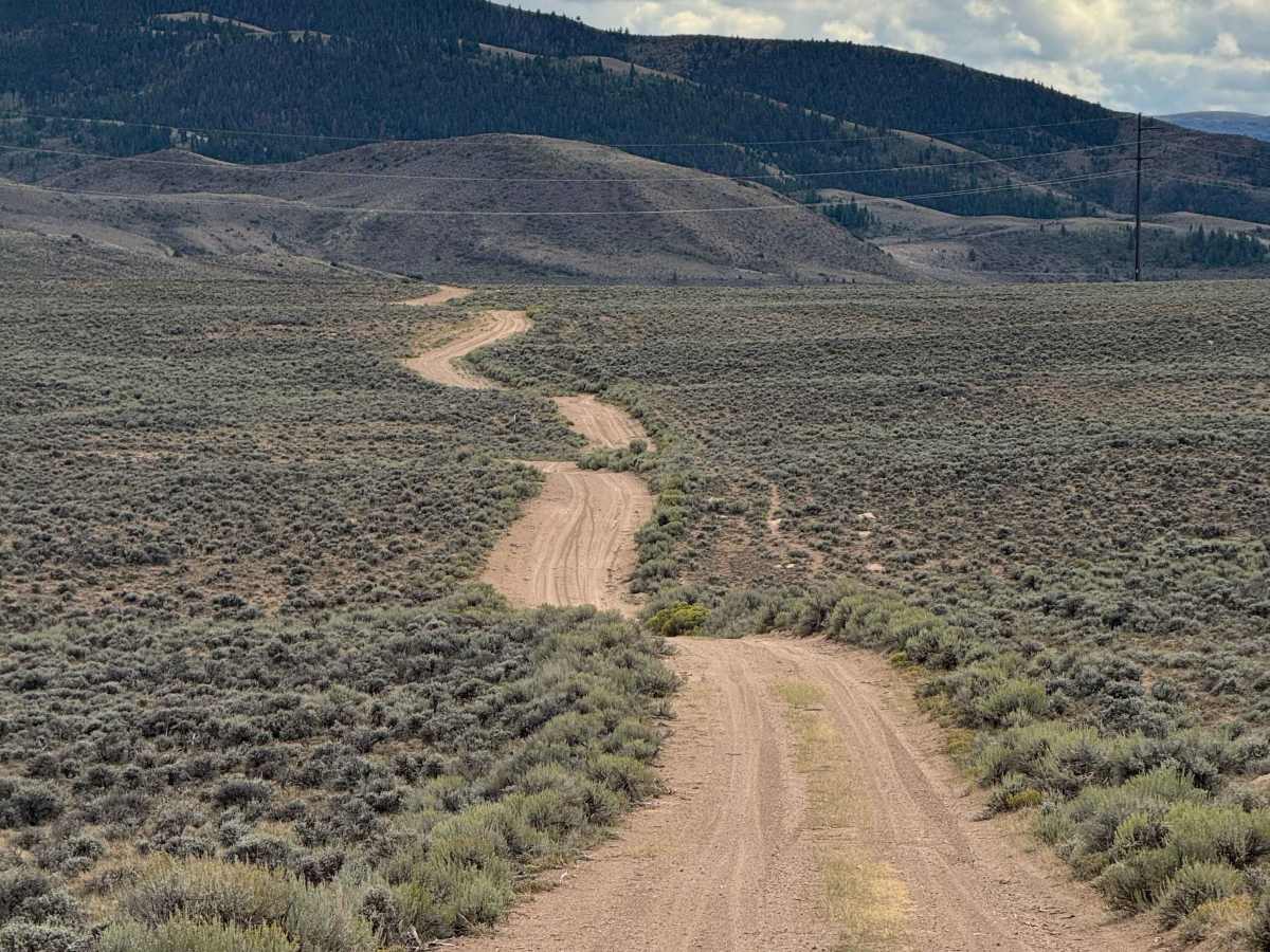 Junction Butte Road trail photo