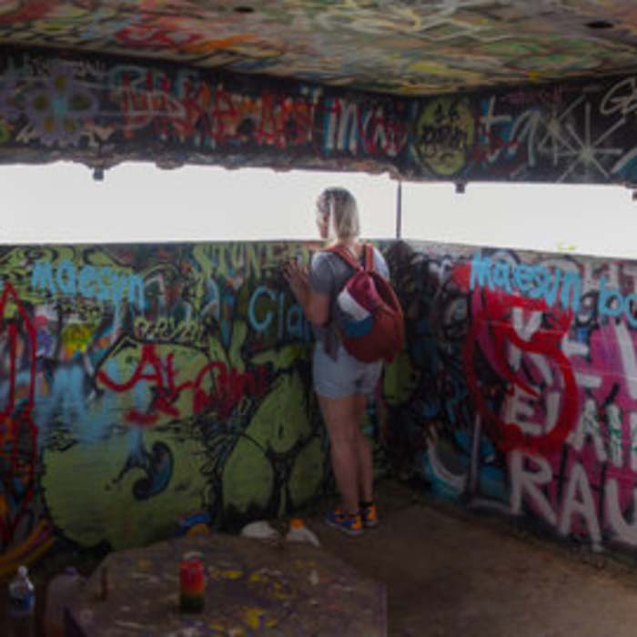 Near Lanikai Pill Box Trail (Ka'iwa Ridge Trail)