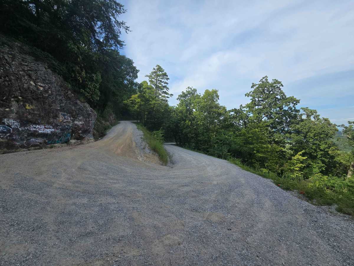 Walden Ridge Road photo 4