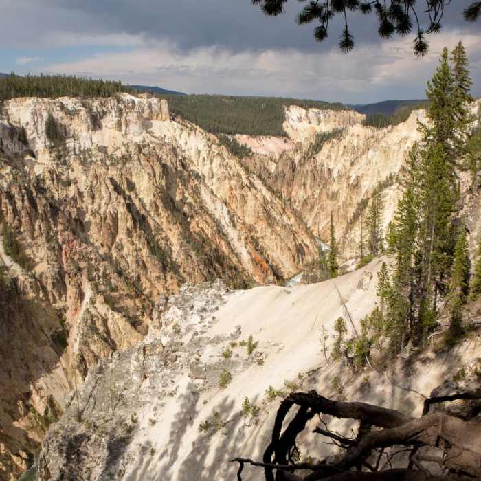 Near Artist Point to Uncle Tom's Trail