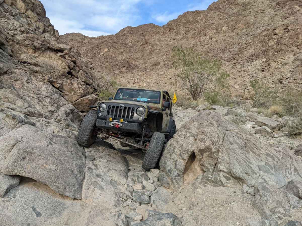 Araz Wash South photo 3