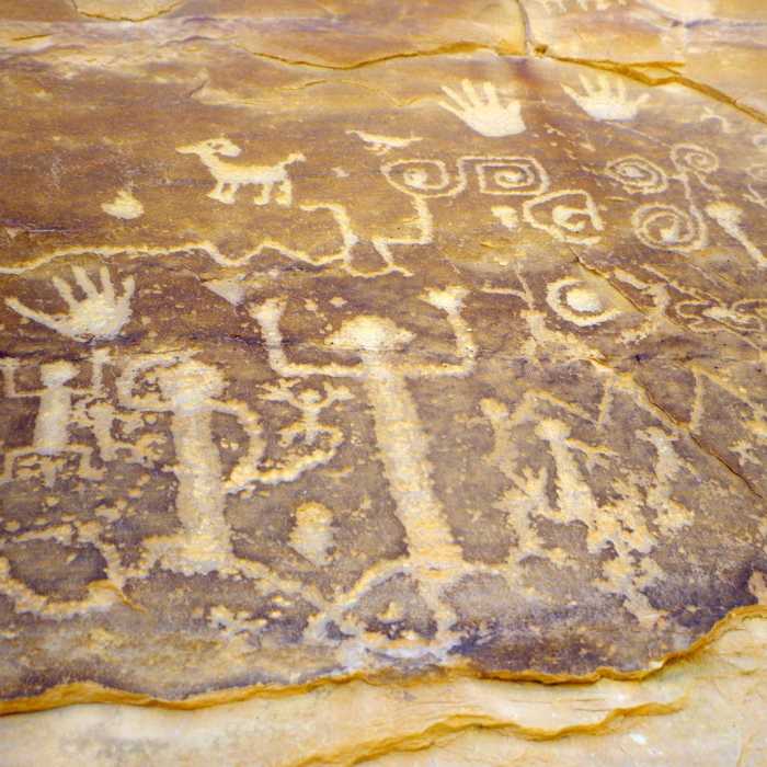 Near Petroglyph Point Trail
