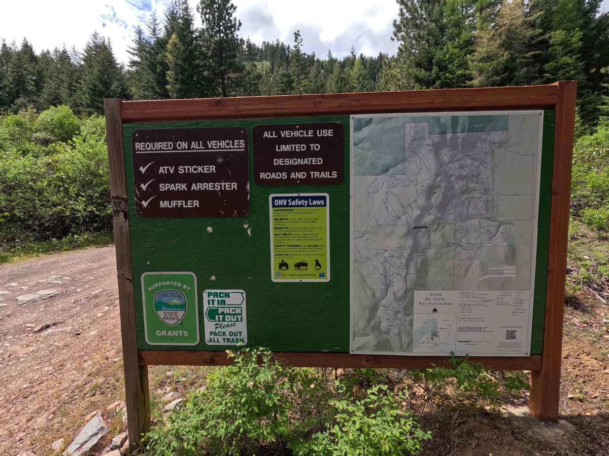 Mount Emily Road - FS 3120520 trail photo