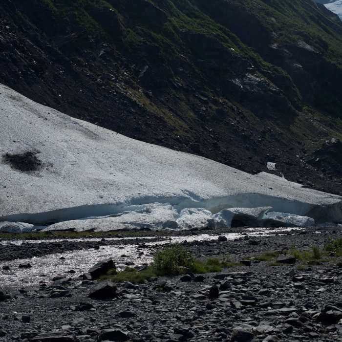 Snow can be found in the valley late into the summer. Be careful of snow bridges and falling snow and ice if approach the snow fields. Near Byron Glacier Trail