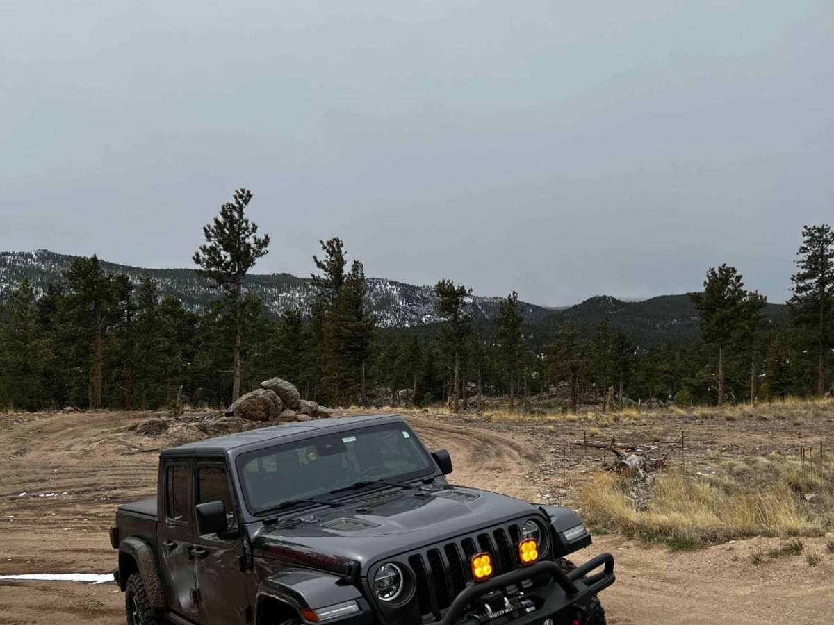 Cave Creek Road trail photo