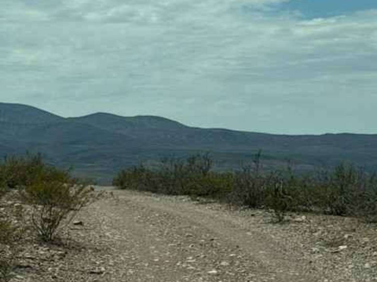 MO1035 trail photo