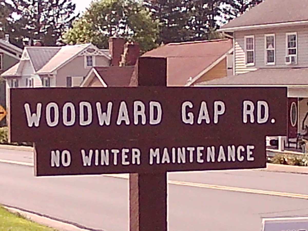 Woodward Gap Road trail photo