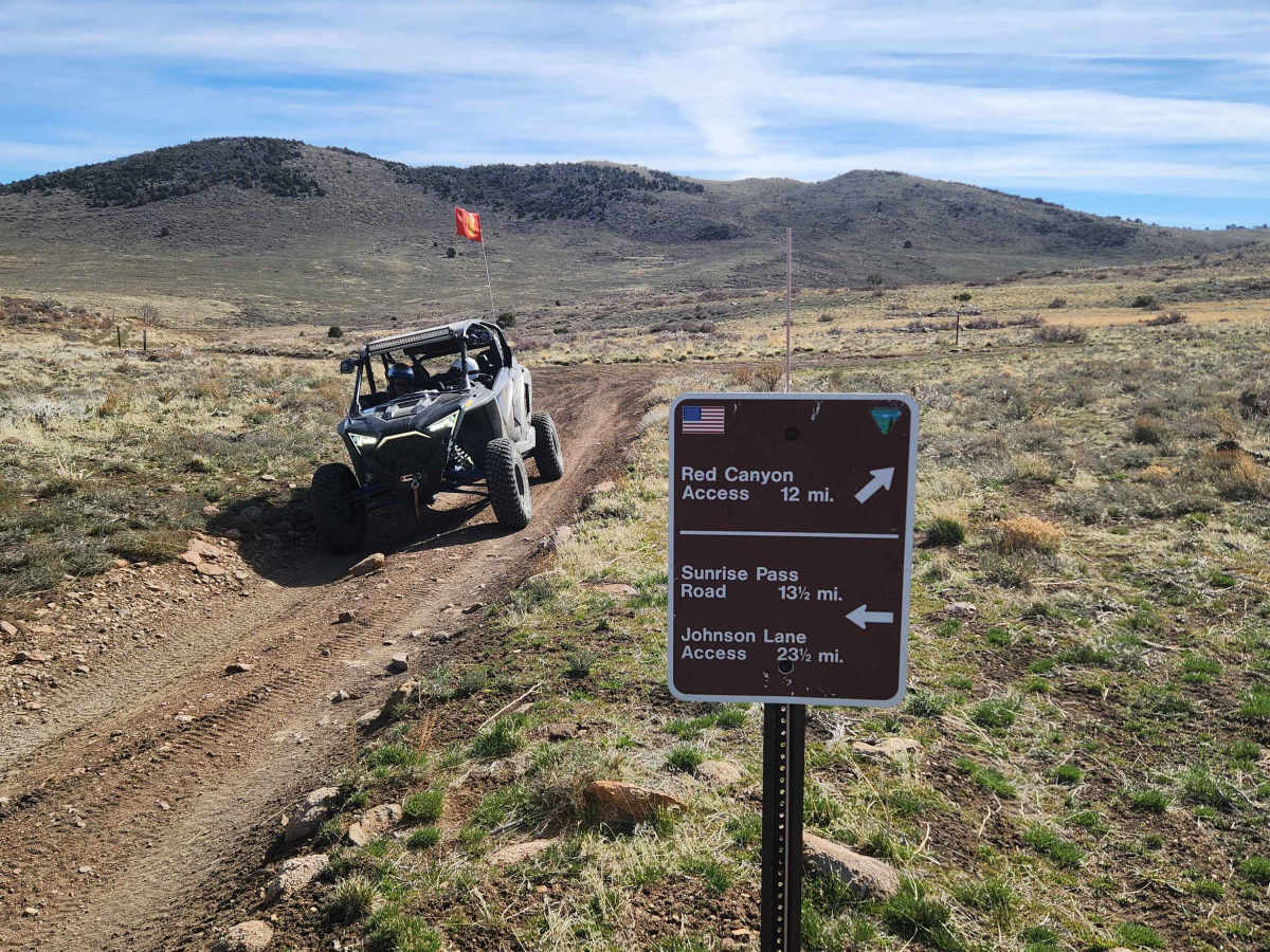 Lone Pine Canyon Road - BLM P-12 photo 2