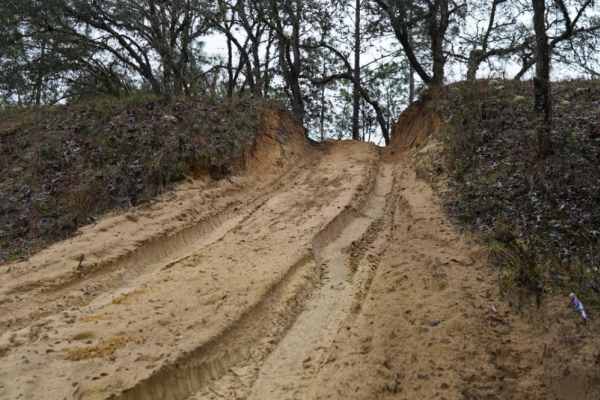 Trail 14 East