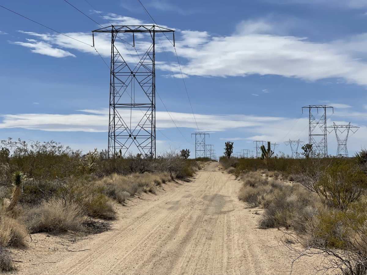 Ivanpah Valley High Voltage Line photo 3