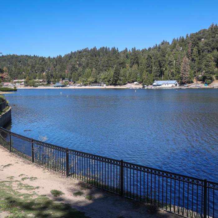 Near Lake Gregory Loop