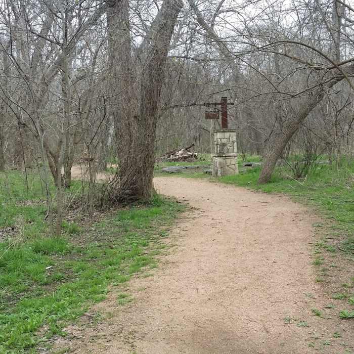 Near Pecan Grove Trail