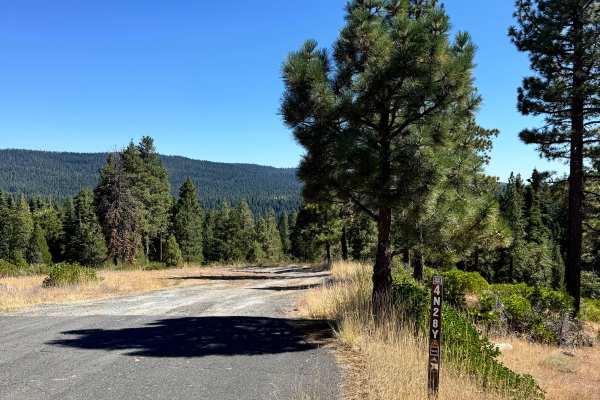 Old Strawberry Road Trail - FS 4N28Y
